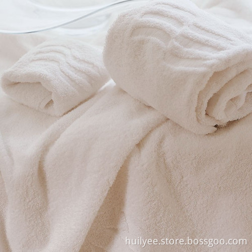 Luxury 100% Combed Cotton Hotel Bath Towel